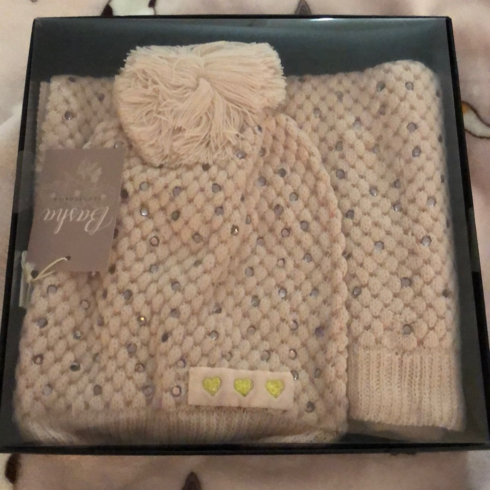Bebe Hat, Gloves, and Scarf Set